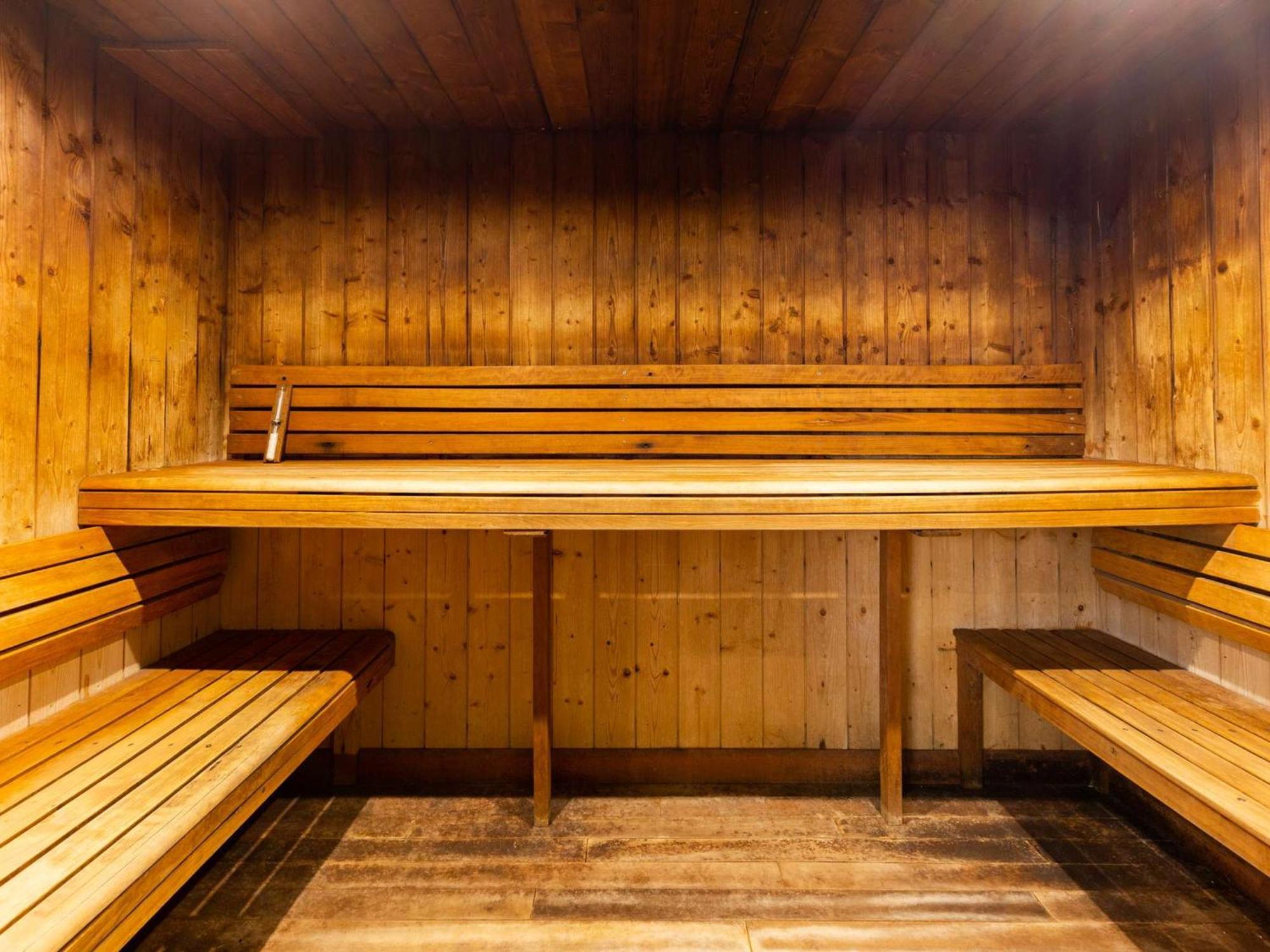 Appartement 10 Pers Avec Piscine, Sauna Et Parking En Centre-Ville De Saint-Lary-Soulan - Fr-1-296-394 Exterior photo
