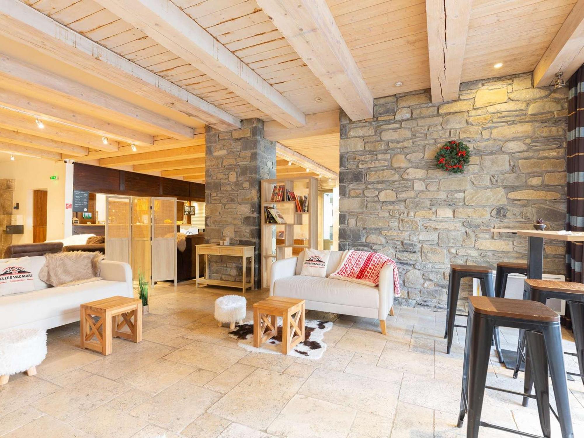 Appartement 10 Pers Avec Piscine, Sauna Et Parking En Centre-Ville De Saint-Lary-Soulan - Fr-1-296-394 Exterior photo